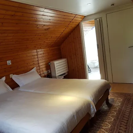 Le Reclus Bed and Breakfast